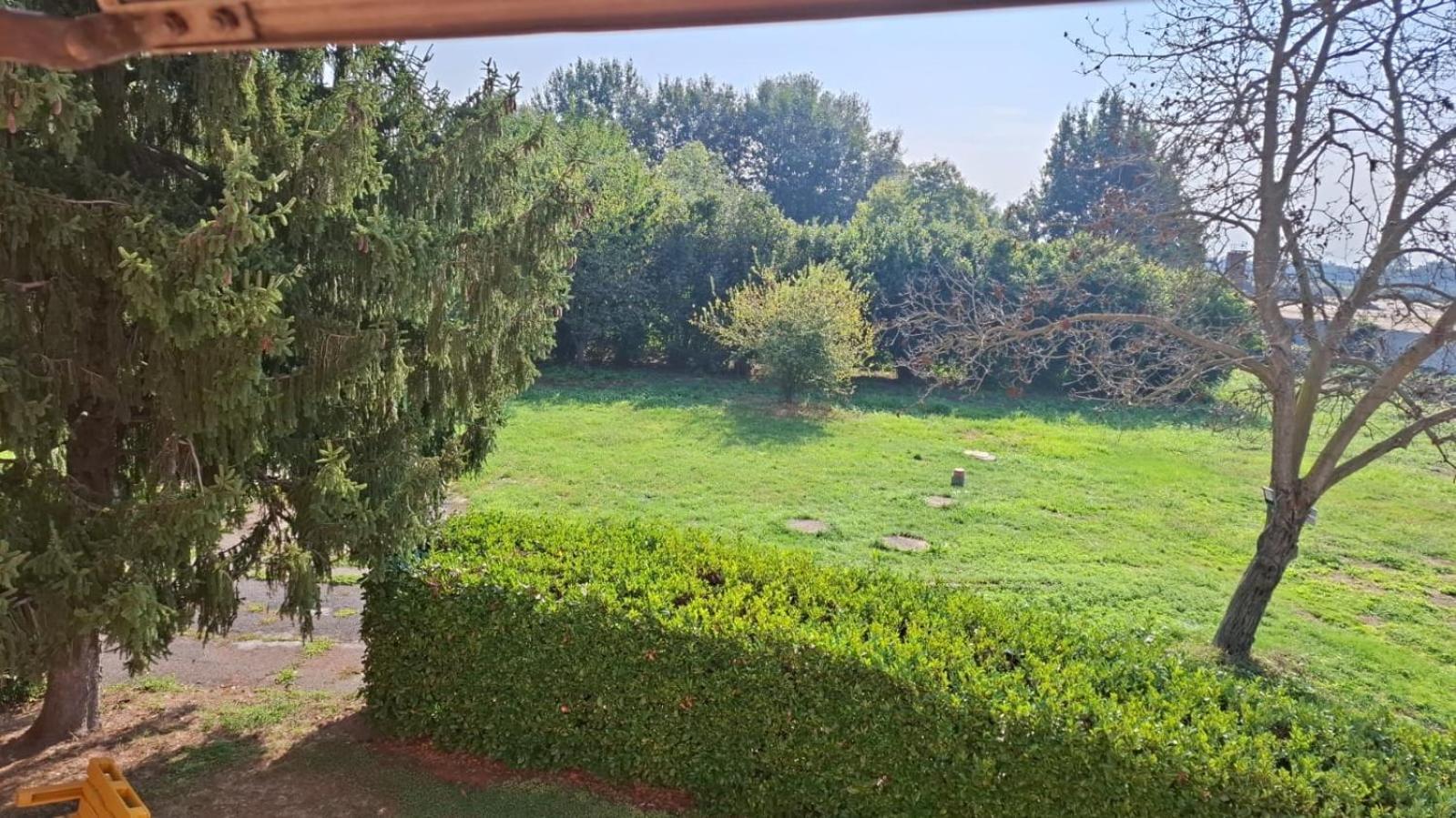 Appartamento King'S House Roletto Esterno foto